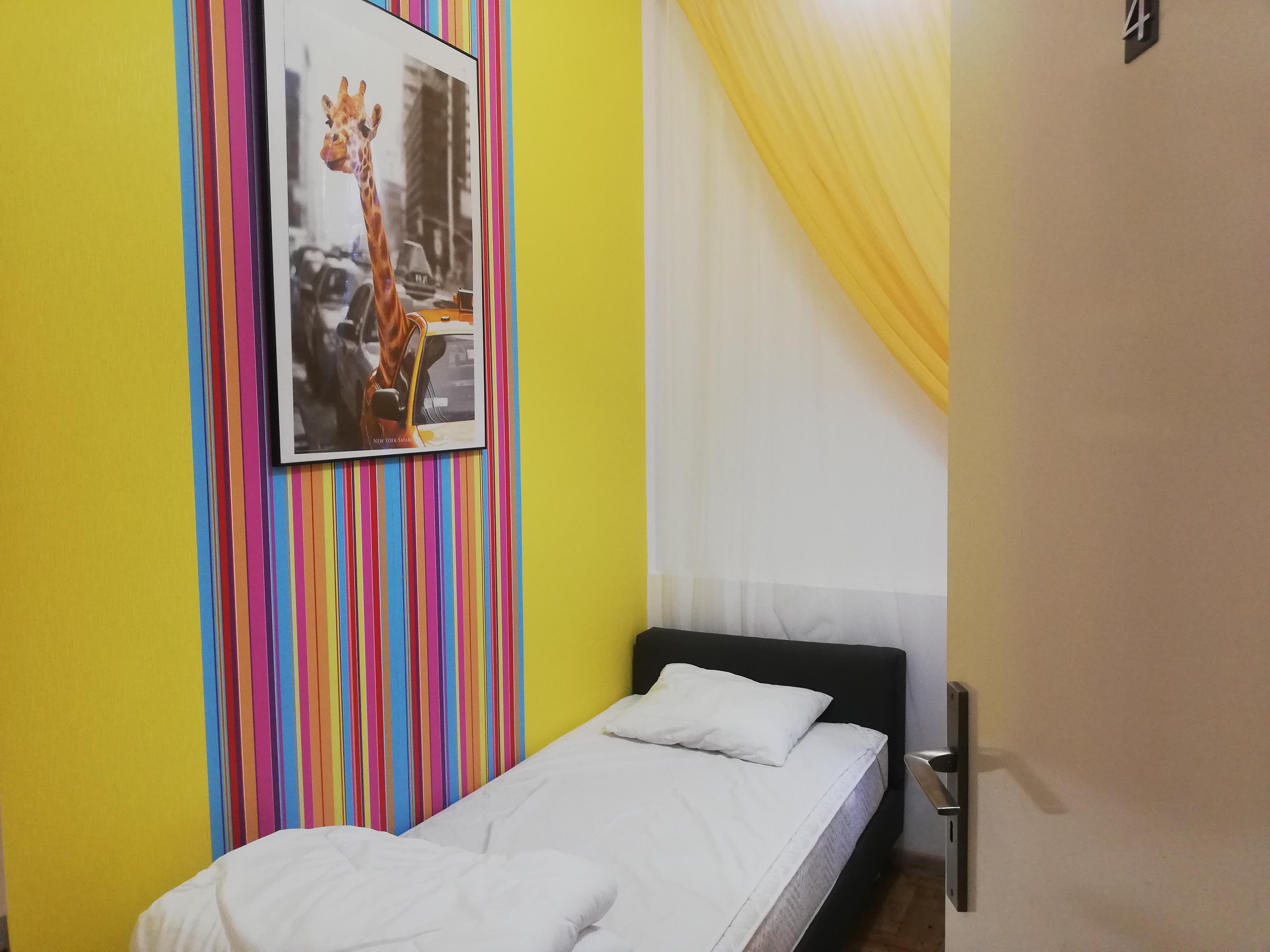 Lorf Hostel&Coffee Cracovia Esterno foto
